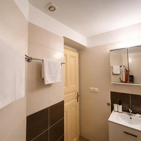 דירה Cozy In Center Near Wenceslas Square פראג